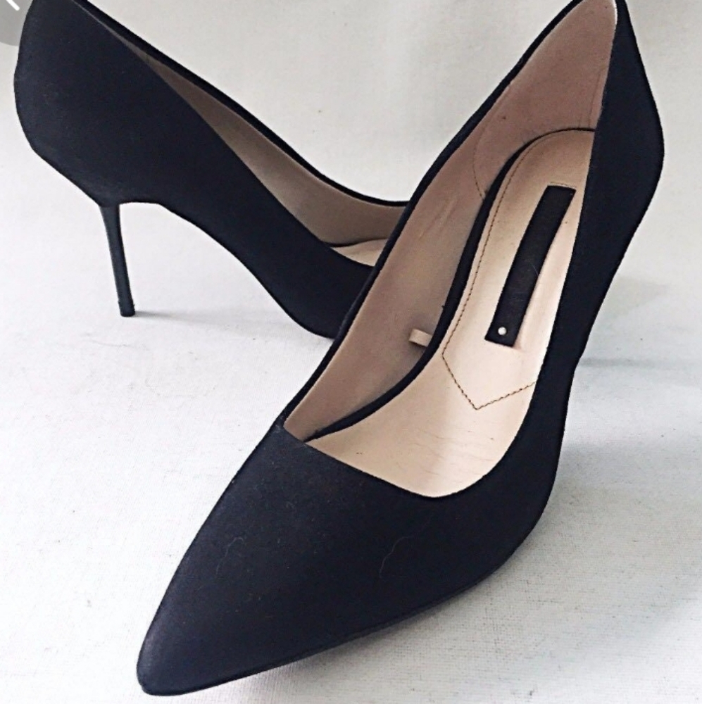 Zara Classic Black Heels Pump Stilleto Shoes Size 6